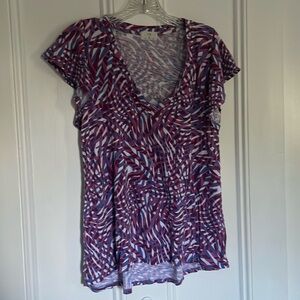 Flutter sleeve V-neck tee from Anthropologie in fun graphic print